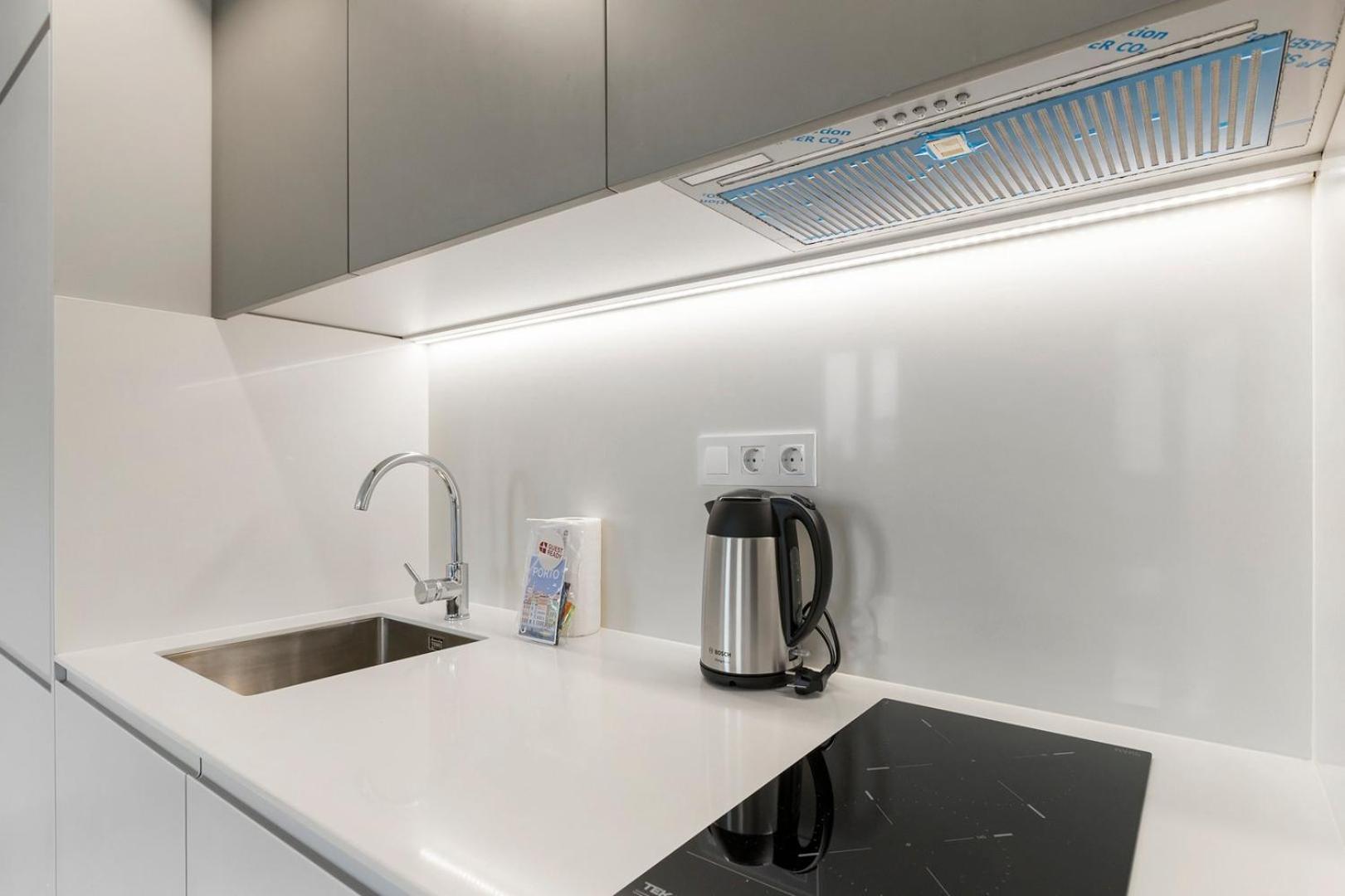 Appartamento Guestready - Trendy Getaway In The Heart Of Oporto Esterno foto