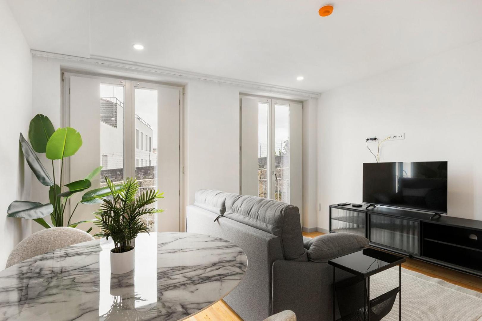 Appartamento Guestready - Trendy Getaway In The Heart Of Oporto Esterno foto